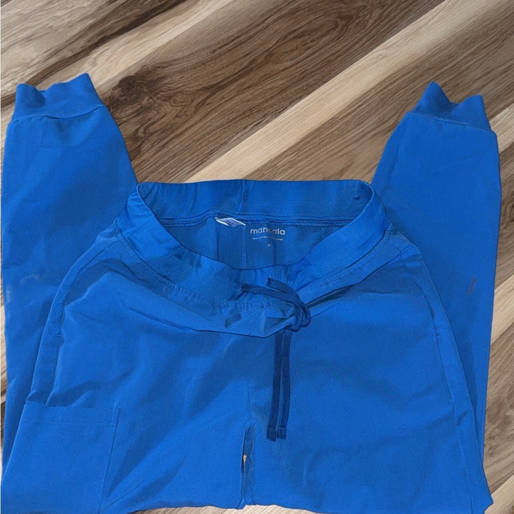 Mandala Women's Blue Scrub Set